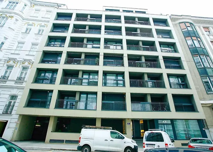 Top Central Apartment on Karlsplatz Vienna